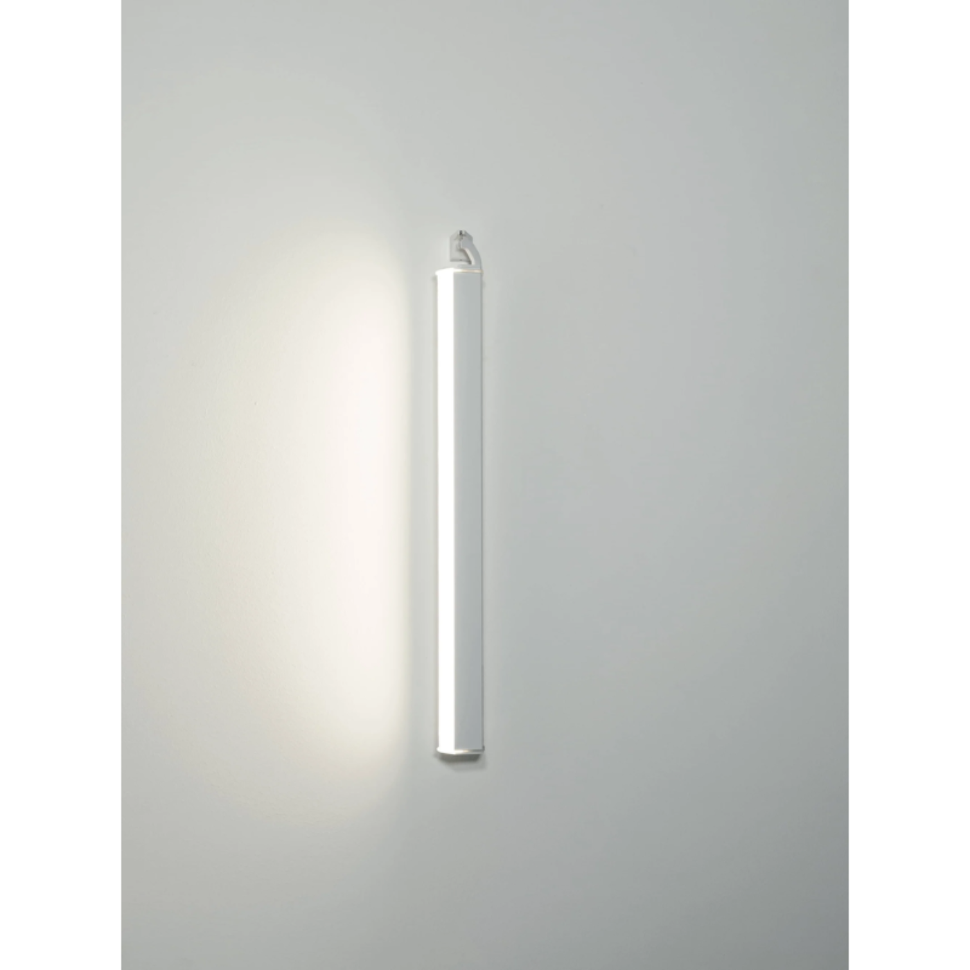 Pencil Light - Vertical Wall Mount - ZAF-LD0800-VW-B3