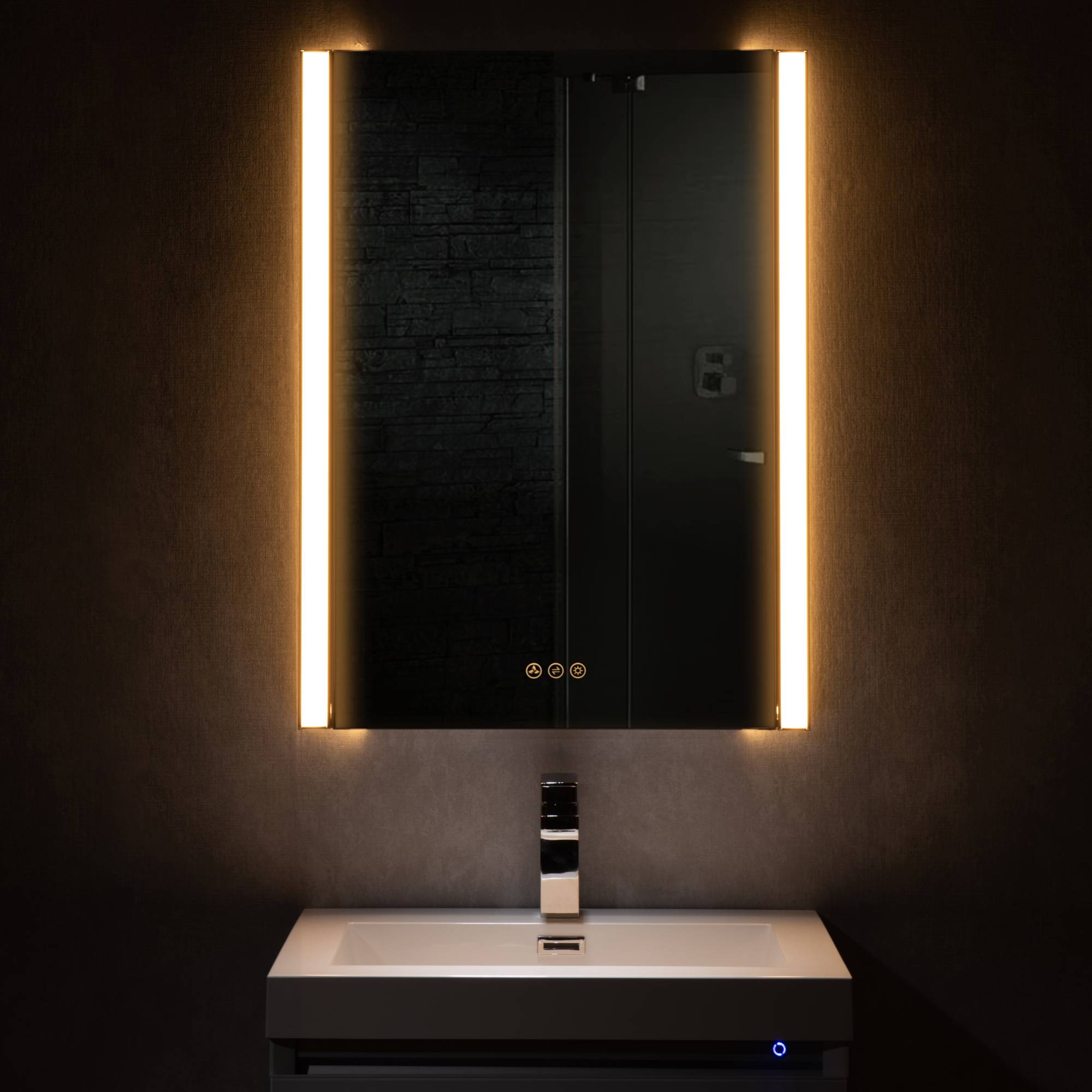 Blossom Binary 24″ LED Mirror - LED M5 2432 CH - Backyard Provider