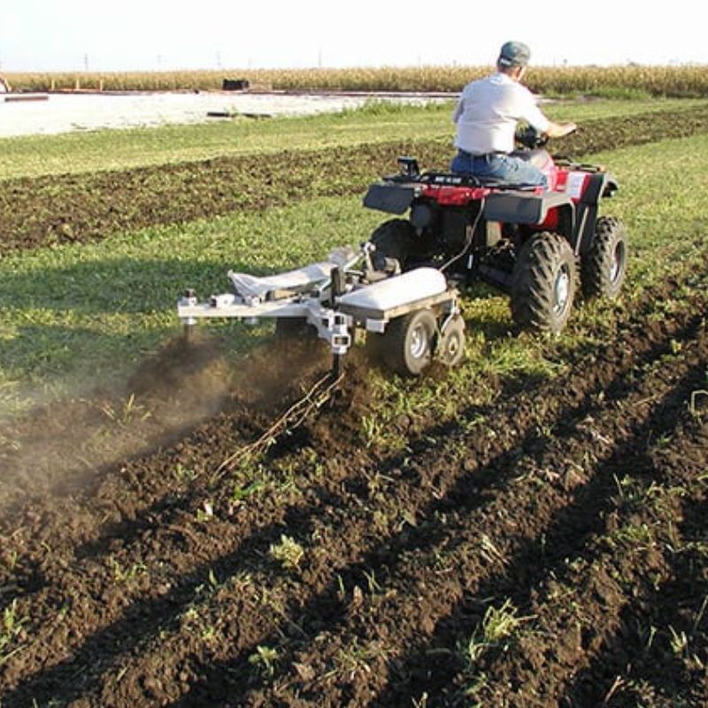 Kunz Engineering Till Ease Model 543 Chisel Plow With Rigid Shanks - Model 543