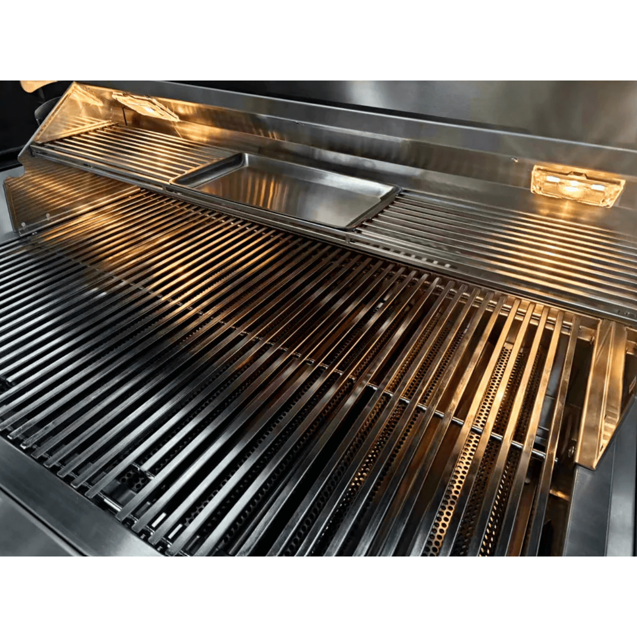 TrueFlame 32" Burner Built-In Gas Grill - TF32-LP