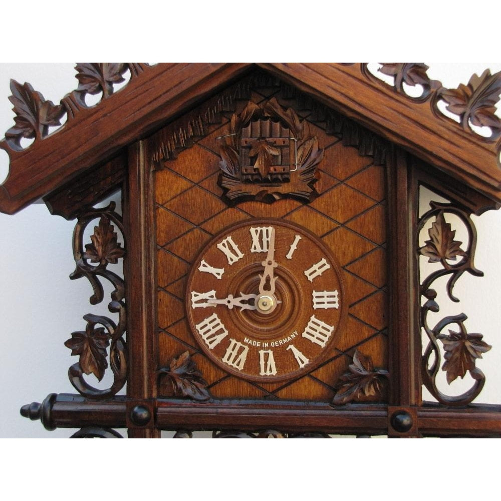 Sternreiter Bahnh_usle Black Forest Mechanical Cuckoo Clock - 8229*