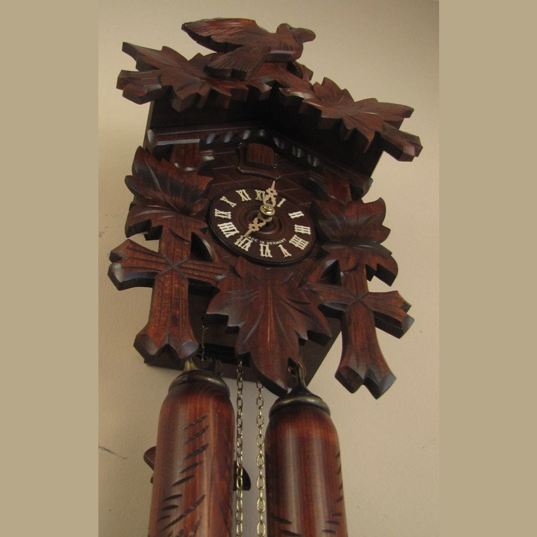 Sternreiter Bird and Leaf Black Forest Mechanical Cuckoo Clock - 8202S