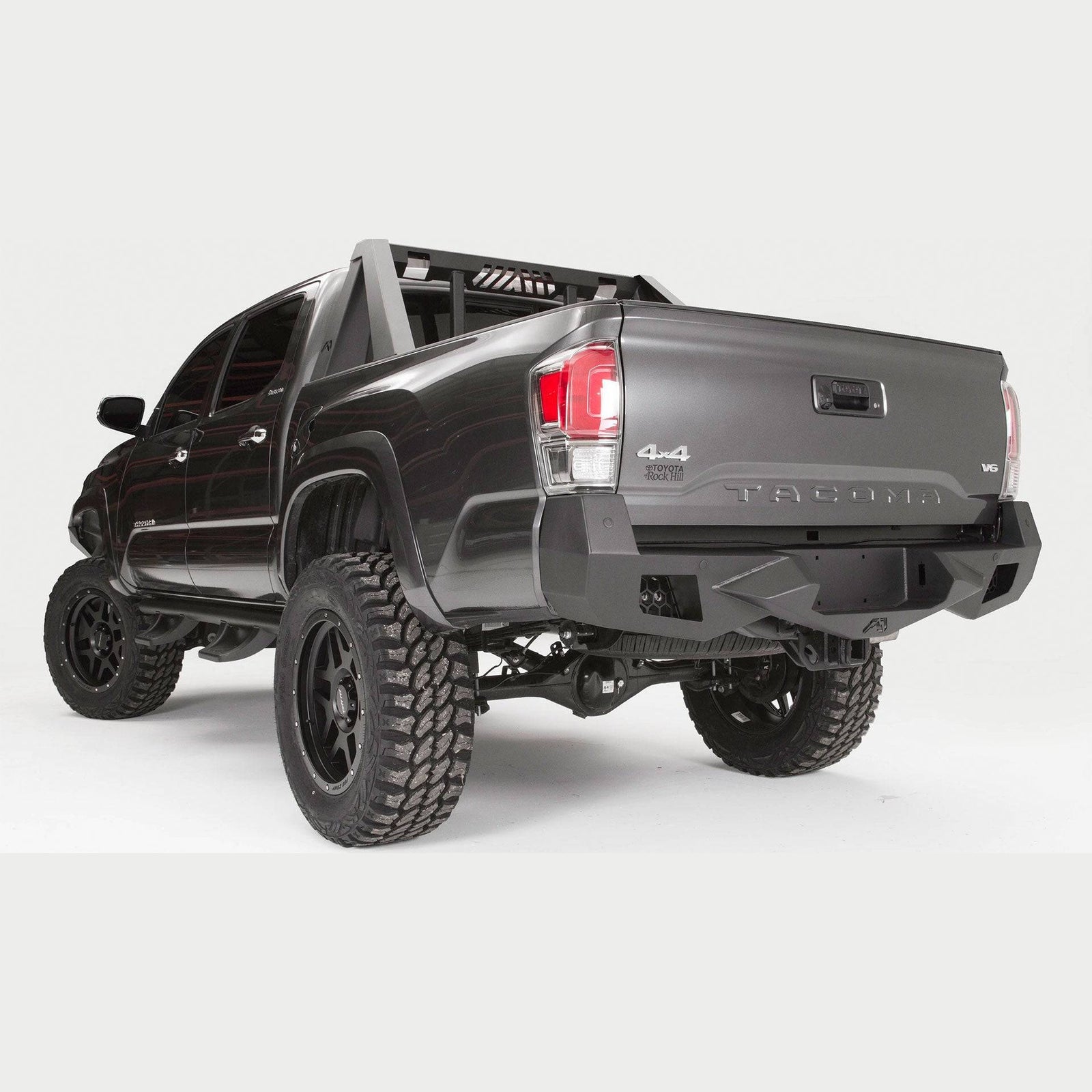 Fab Four Inc Vengeance Series Rear Bumper - 2023-2016 Toyota Tacoma - FFBTT16-E3651-1