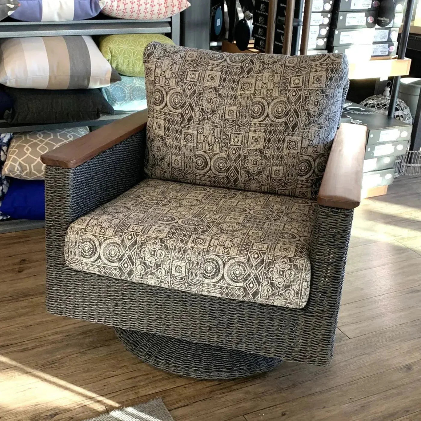 Jensen Outdoor Swivel Lounge Chair in Gray Weave with Bodhi Char Fabric - 12038901