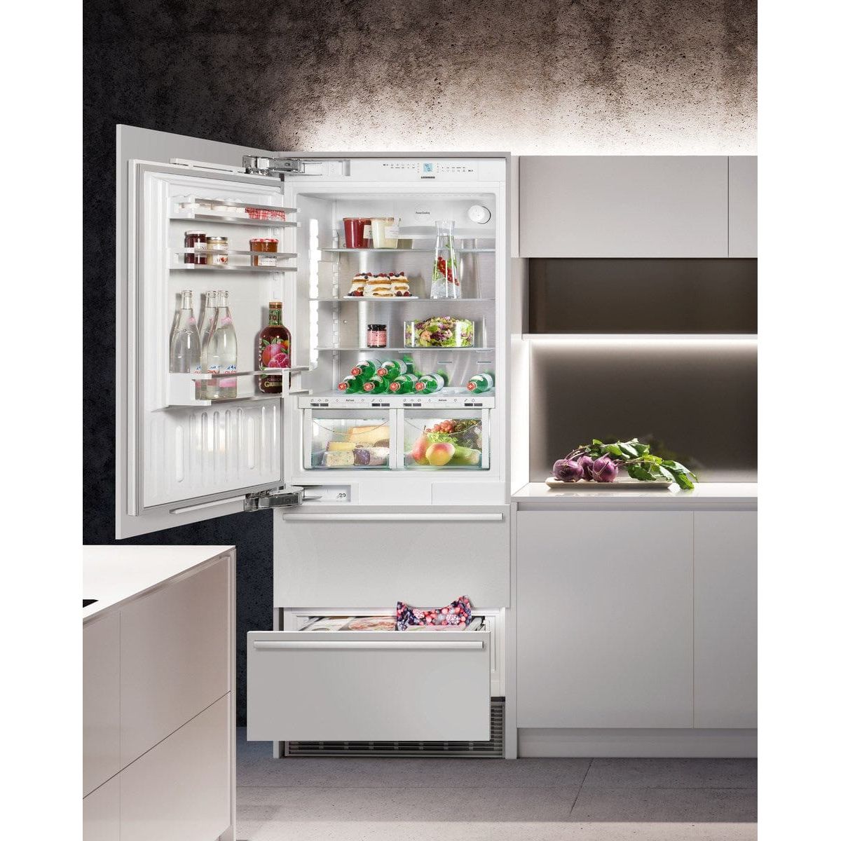 Liebherr 30" Fully Integrated Left-Single Door All-in Fridge-Freezer HCB 1581