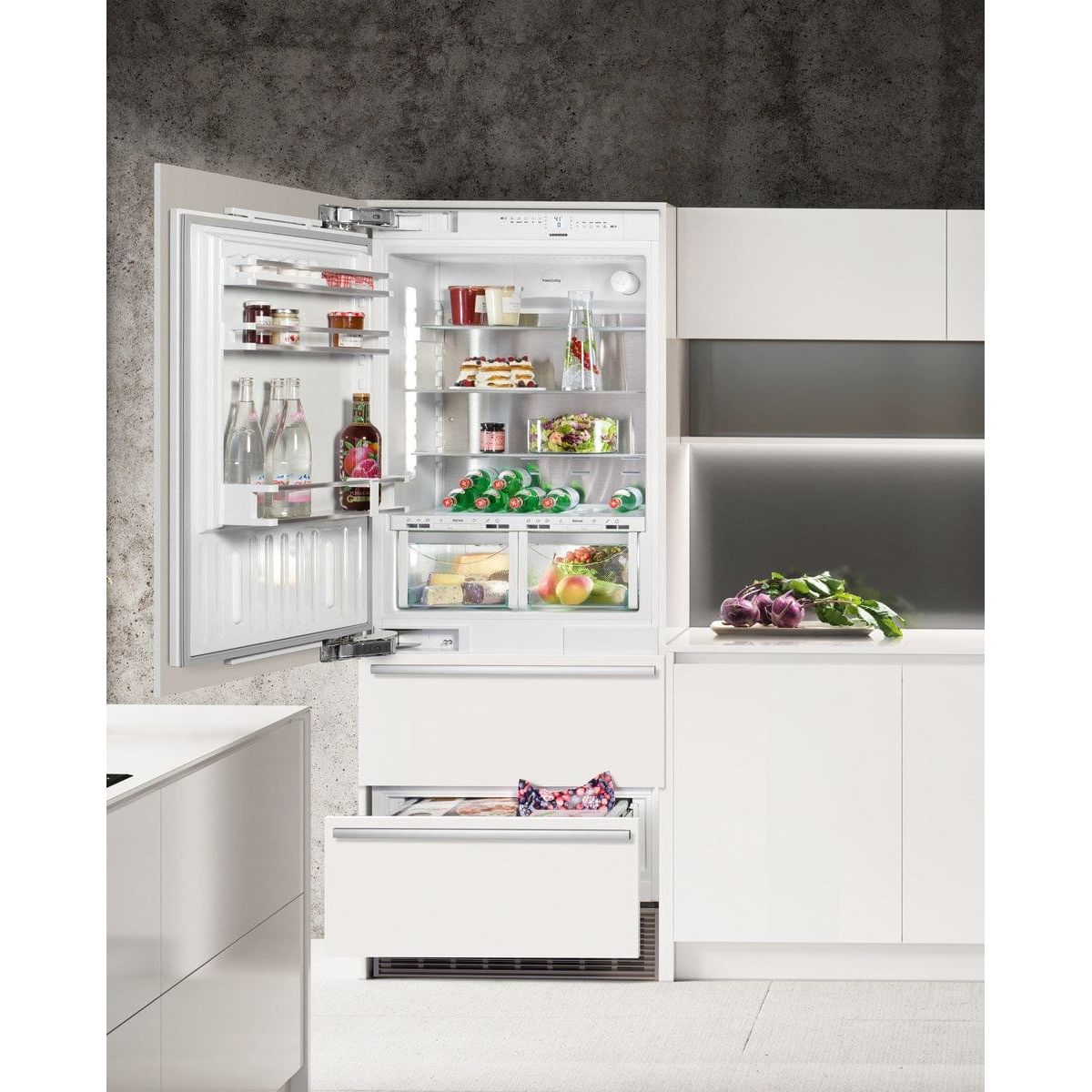 Liebherr 30" Fully Integrated Left-Single Door All-in Fridge-Freezer HCB 1581