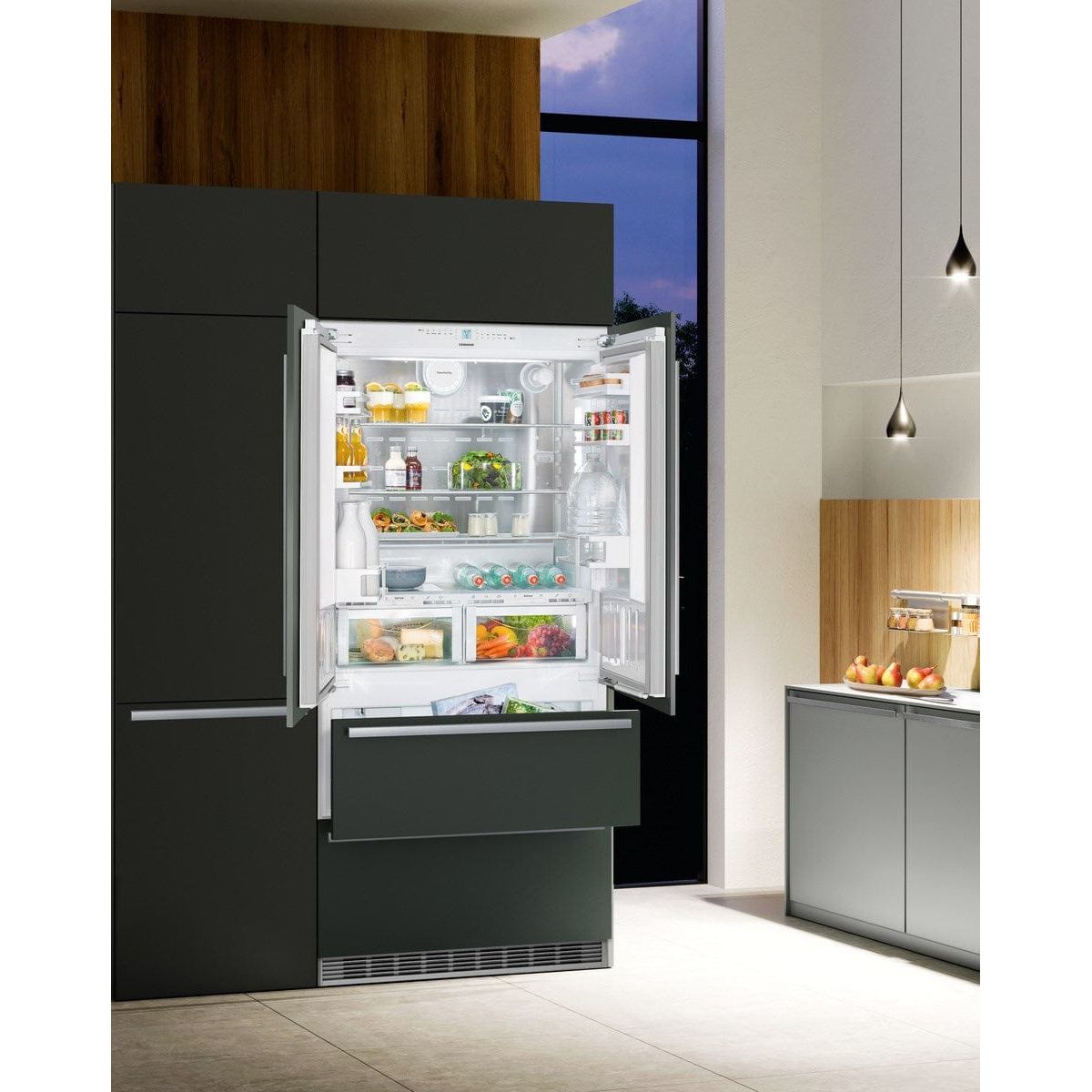 Liebherr 36" Built-in 4-Door Fridge-Freezer HCB 2082