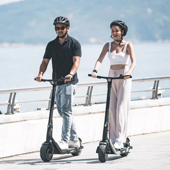 Maxfind Glider G5 Pro 43V/5Ah 648W Folding Electric Scooter