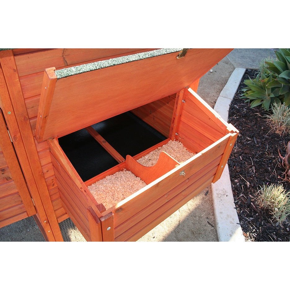 Rugged Ranch™ Raised Wood Chicken Coop Up to 6 chickens