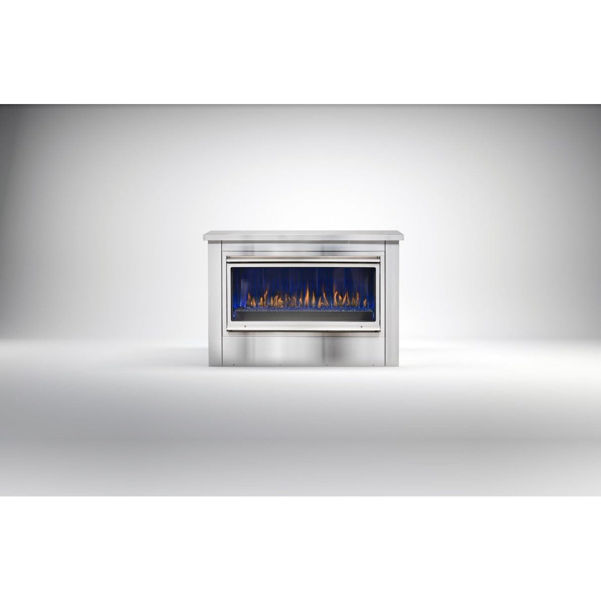 Montigo Mahana Outdoor Gas Fireplace - PL42VONE